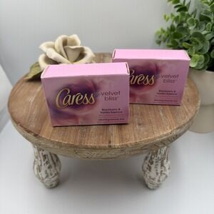 Rare! Disc. Old Stock Caress Velvet Bliss Blackberry & Vanilla Bar Soap X2